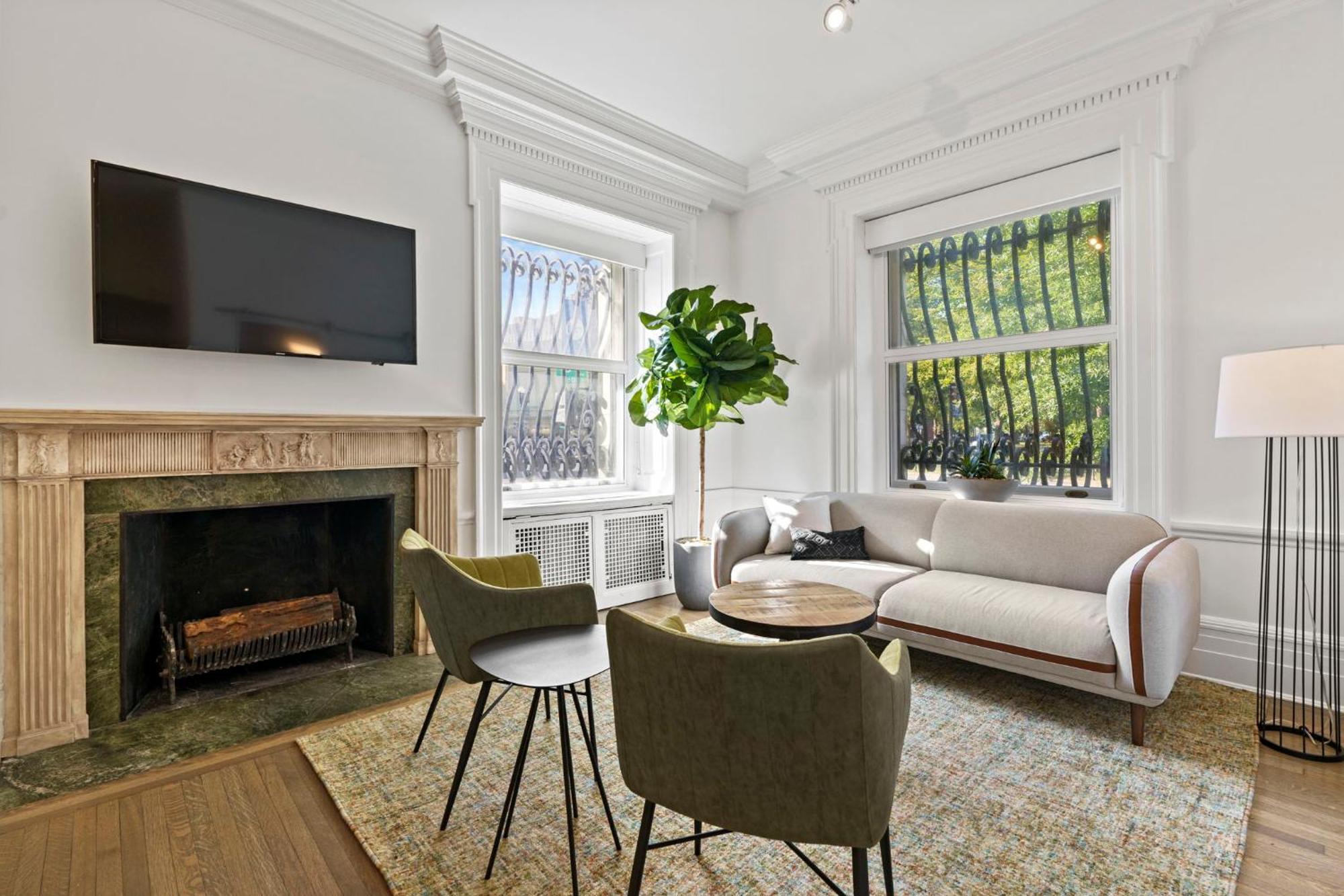 Placemakr Dupont Circle Washington Exterior photo