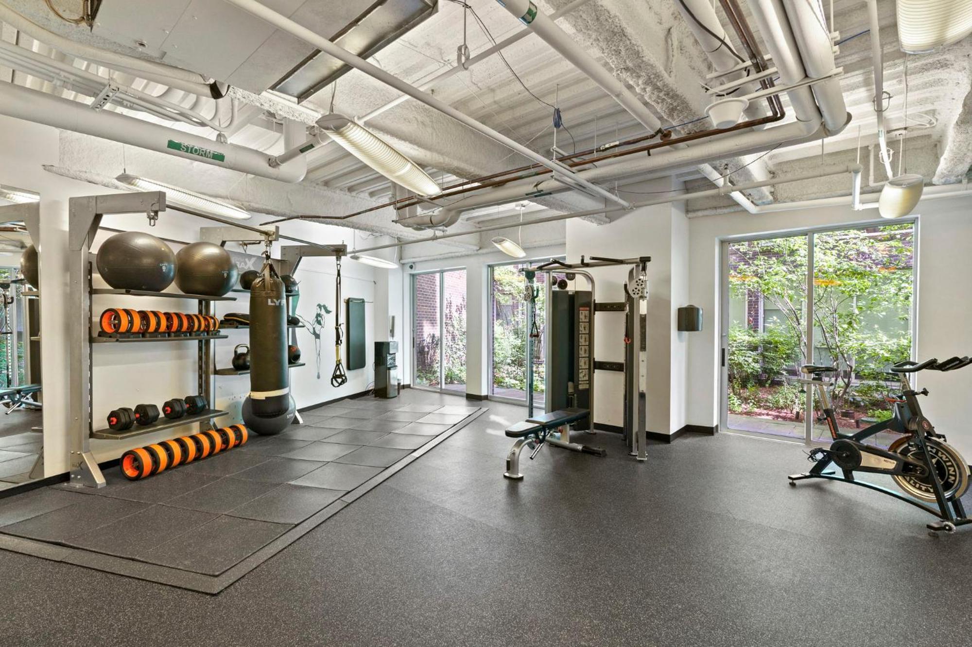 Placemakr Dupont Circle Washington Exterior photo